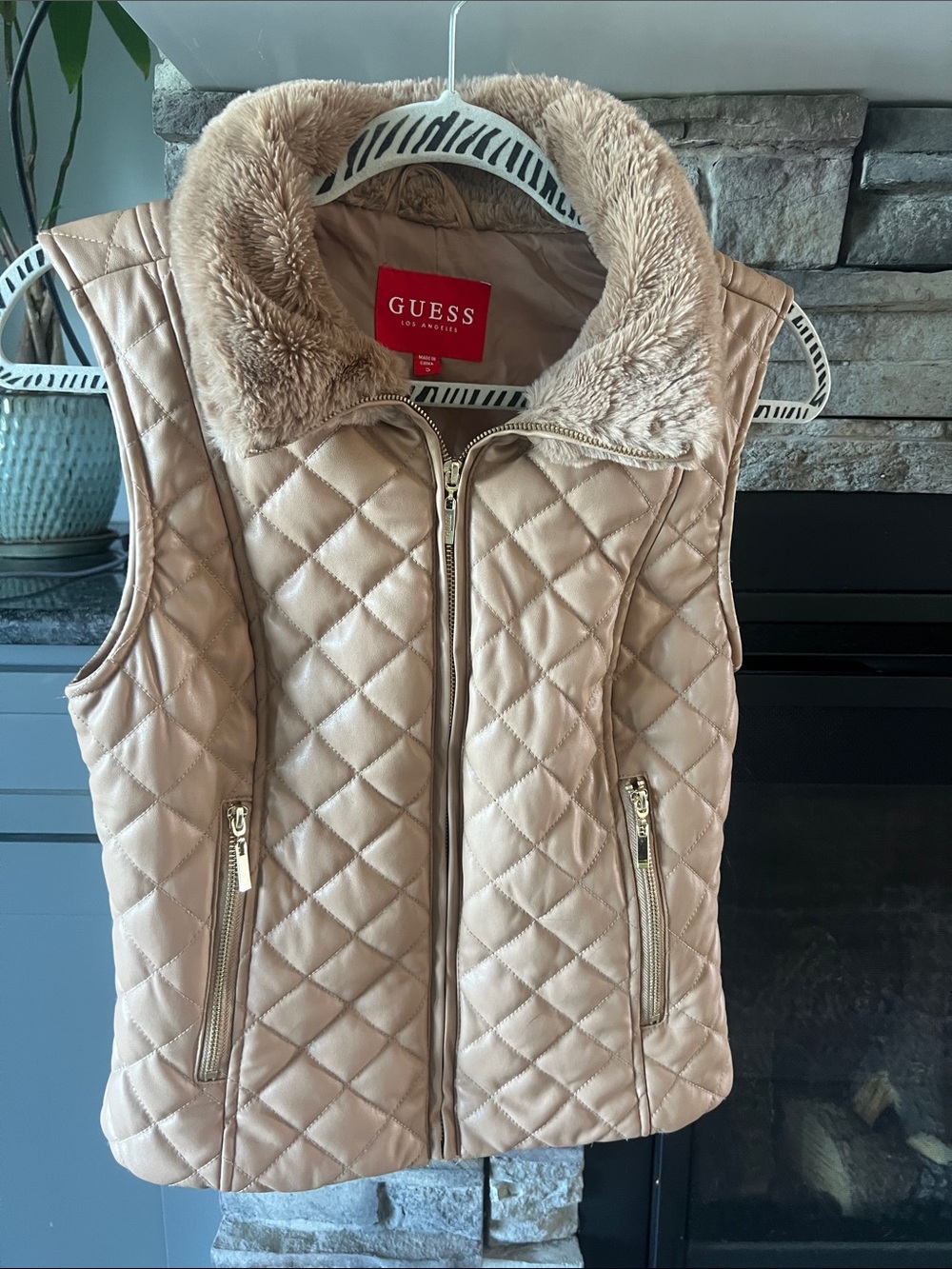 Guess Quilted Faux-Fur Collar Vest - Tan